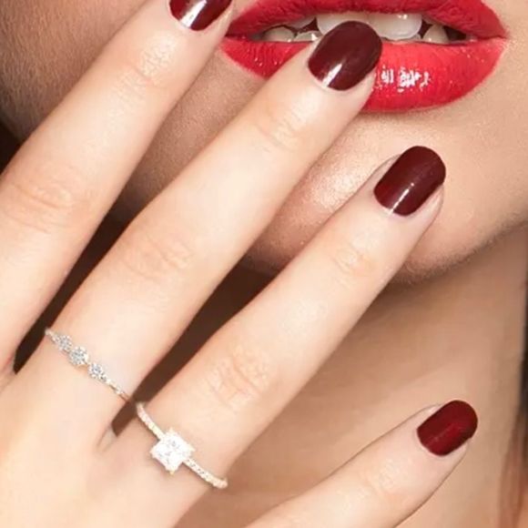 14KT GOLD PLATED DAINTY STERLING SILVER DIAMOND CUT WHITE SAPPHIRES ENGAGEMENT - Picture 4 of 5